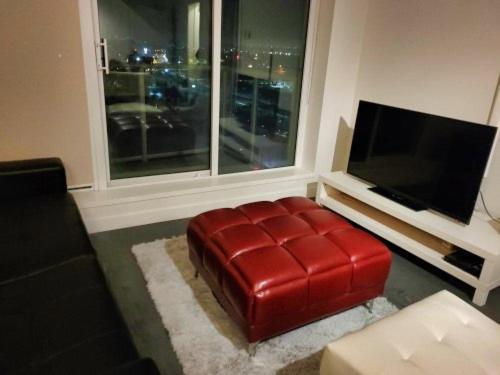 Furnished 1 Bedroom In East Village By Signature Suites Ltd Calgary Extérieur photo